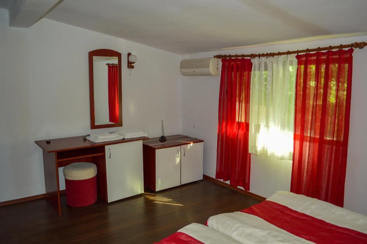 Hotel Romantika Varna 0*,  Bulgaria
